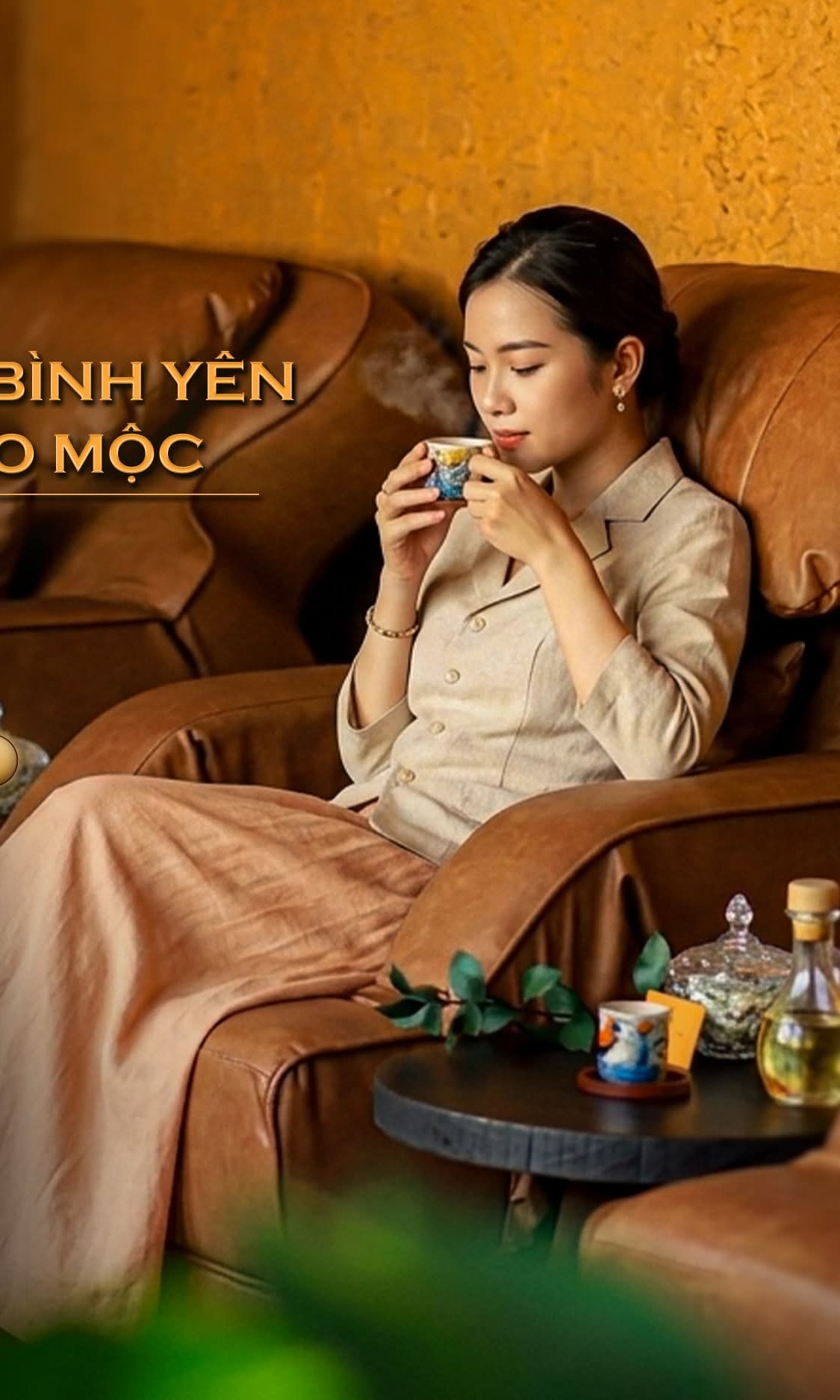 Nhâm nhi trà thảo mộc ấm tại Phaya Foot